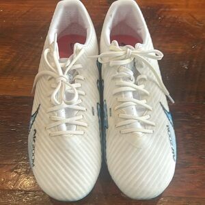 NIKE ZOOM MERCURIAL VAPOR 15 ACADEMY MG FIRM GROUND CLEATS Size 8